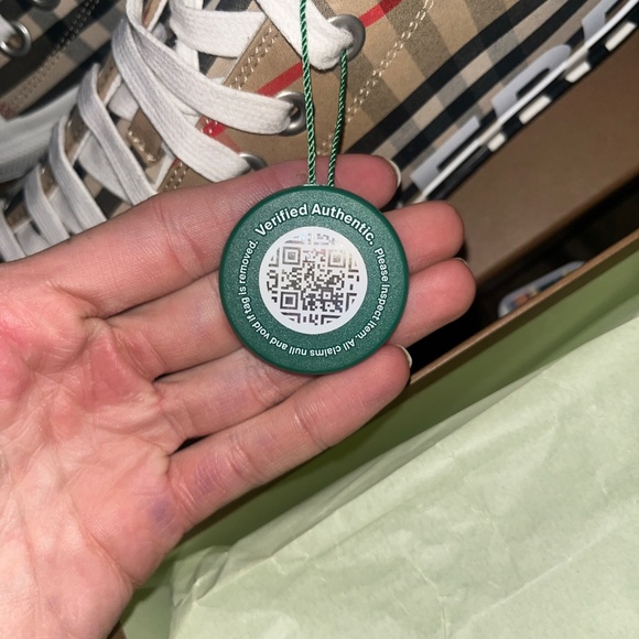 BURBERRY BRAND NEW MENS SNEAKERS FROM STOCKX - Picture 3 of 5